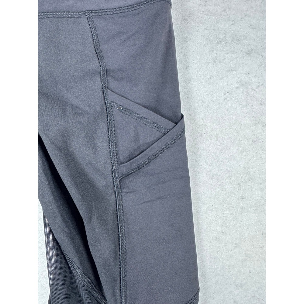 Lululemon Black High Rise Crop Leggings Ruched Back Mesh Pockets Size 6 - Picture 7 of 7